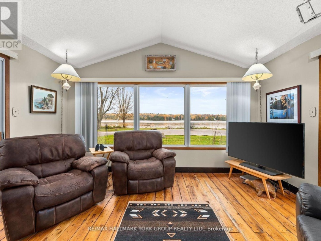 102 ALBERT STREET, Balsam Lake