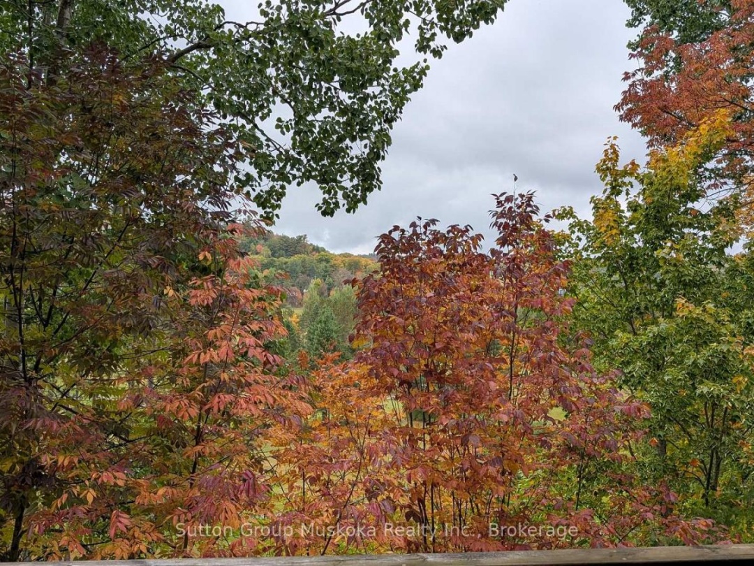 27-202 GOLFVIEW - DEERHURST DRIVE, 