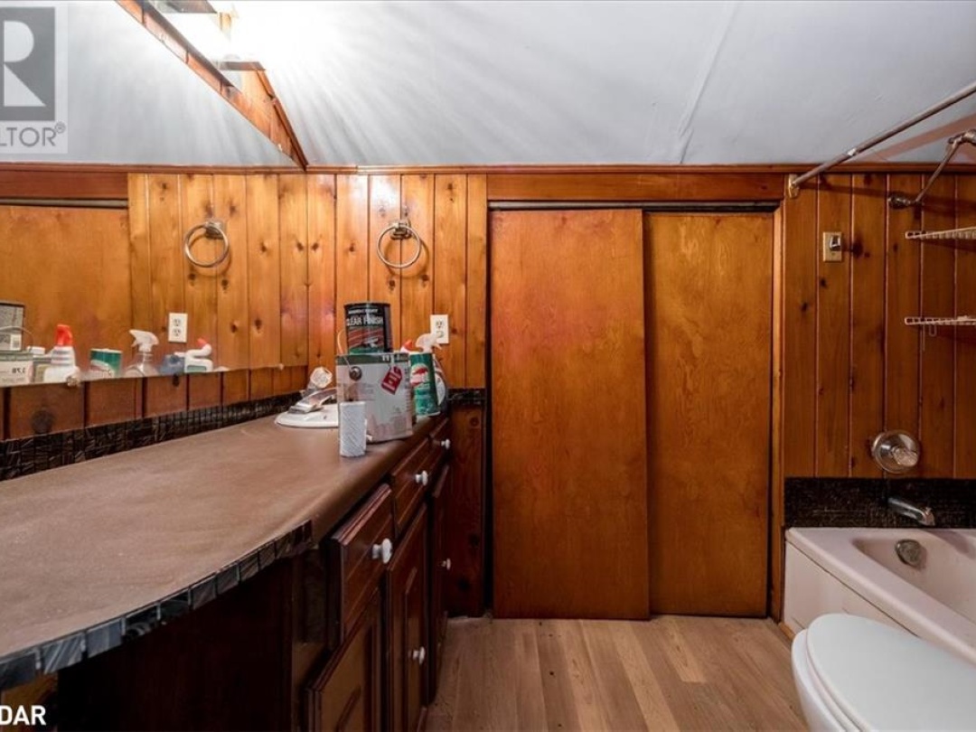 72 King Street, Kawartha Lakes
