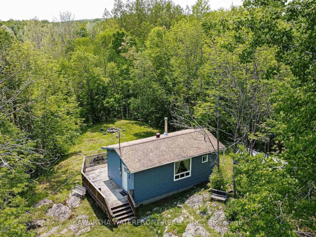 1120 English Circle, Tamarack Lake