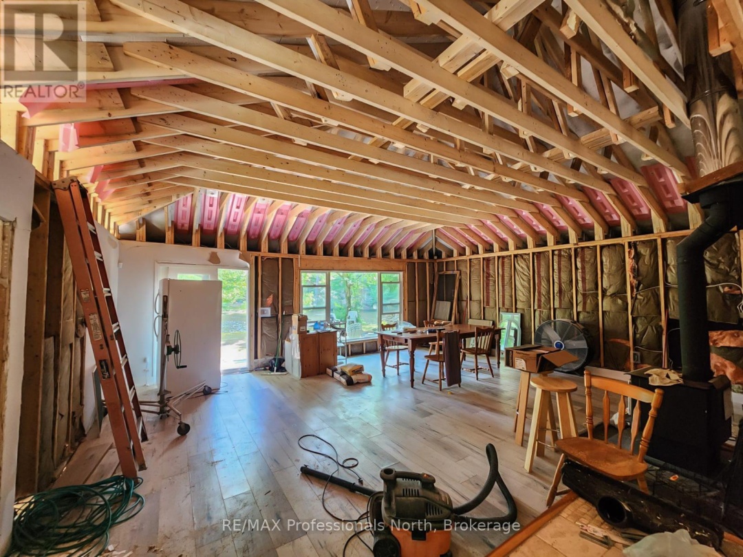 1068 HOLIDAY PARK DRIVE, 