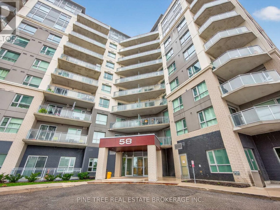 305 - 58 LAKESIDE TERRACE, 