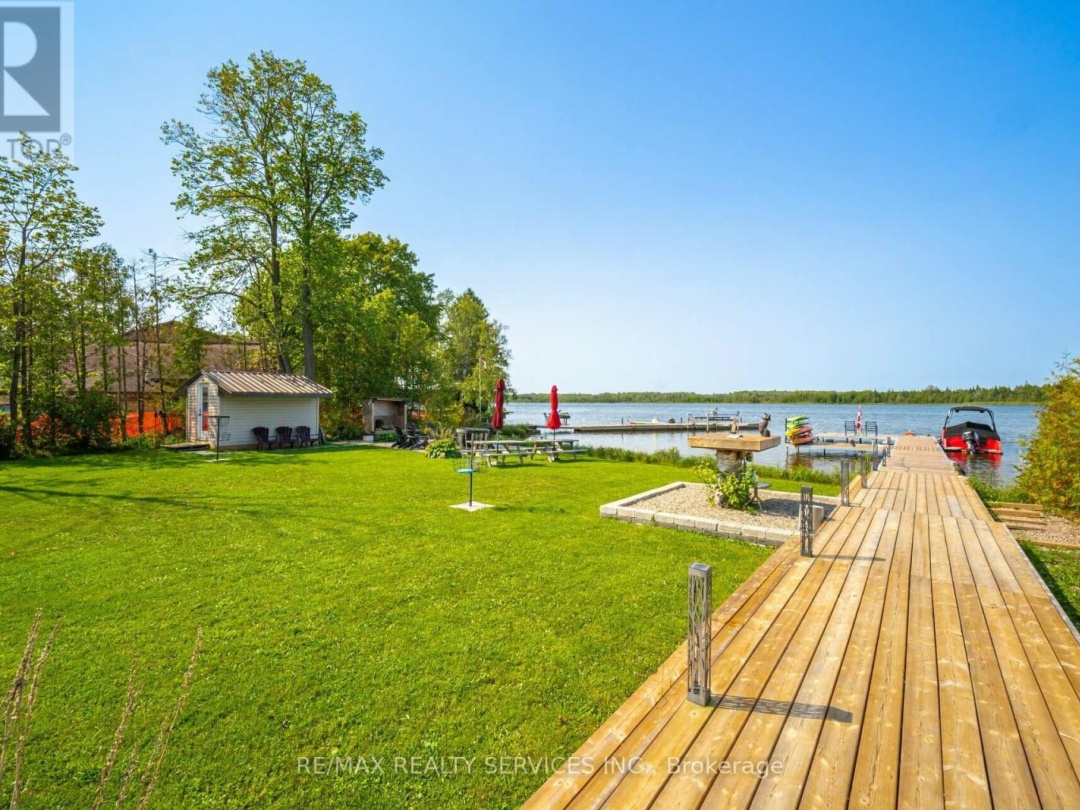 28 ELDONIA ROAD, Canal Lake