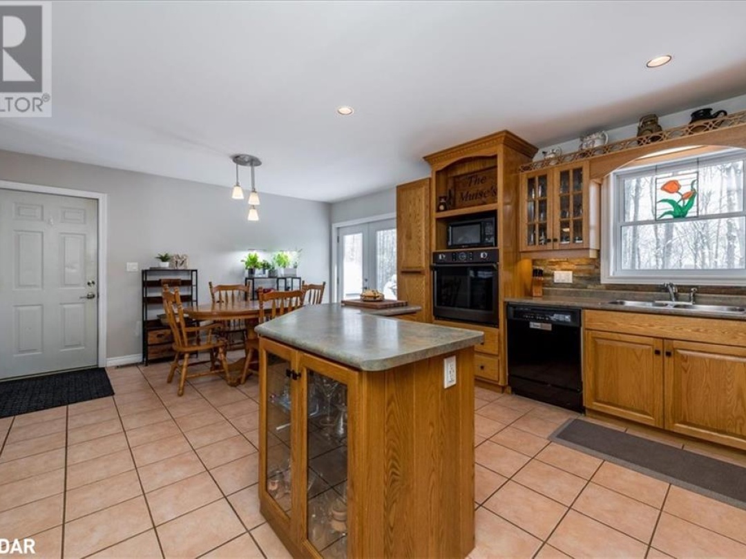 5 Snowshoe Trail, Moonstone