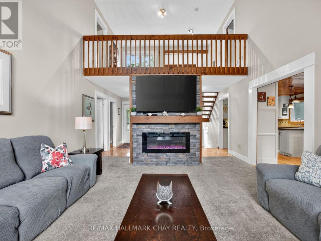 11 SUMAC CRESCENT, 