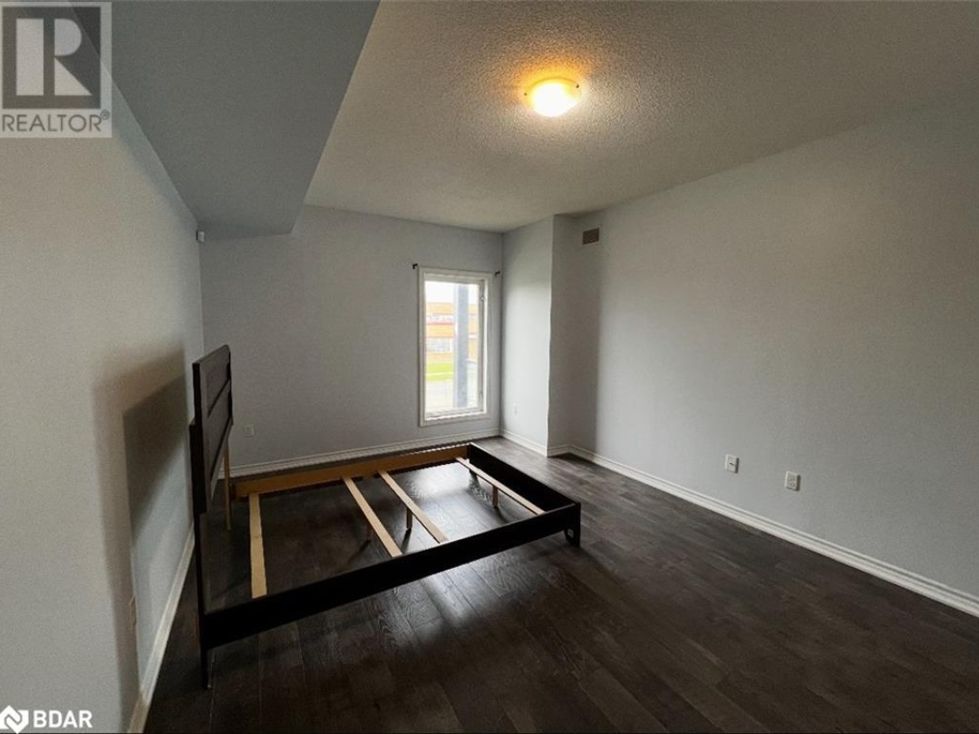 720 YONGE Street Unit# 205, 