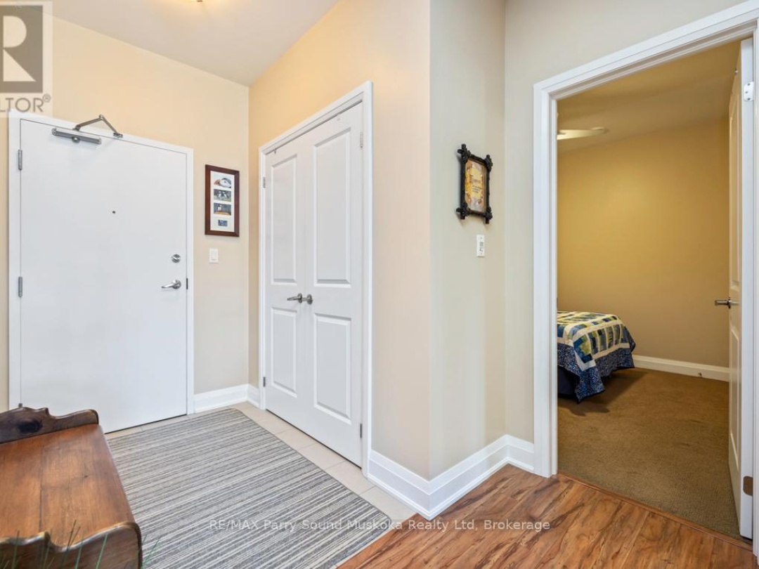 303 - 20D SILVER BIRCH COURT, 