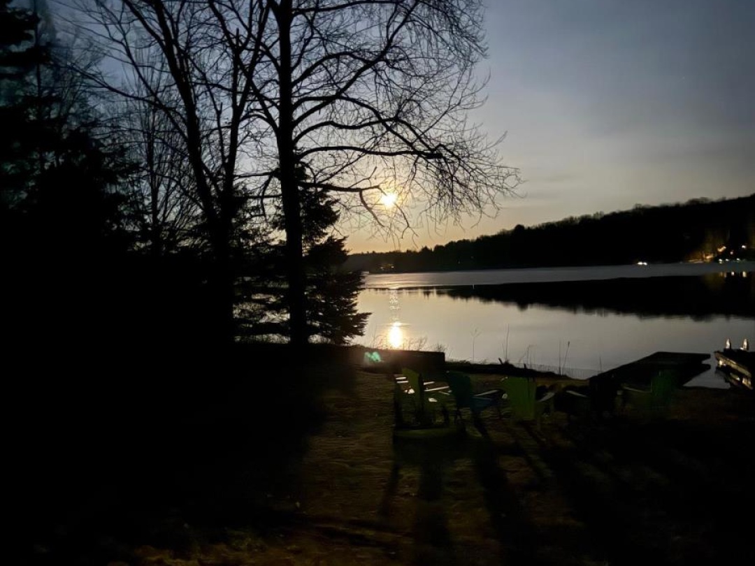 1930 Alsop Road, Glamor Lake