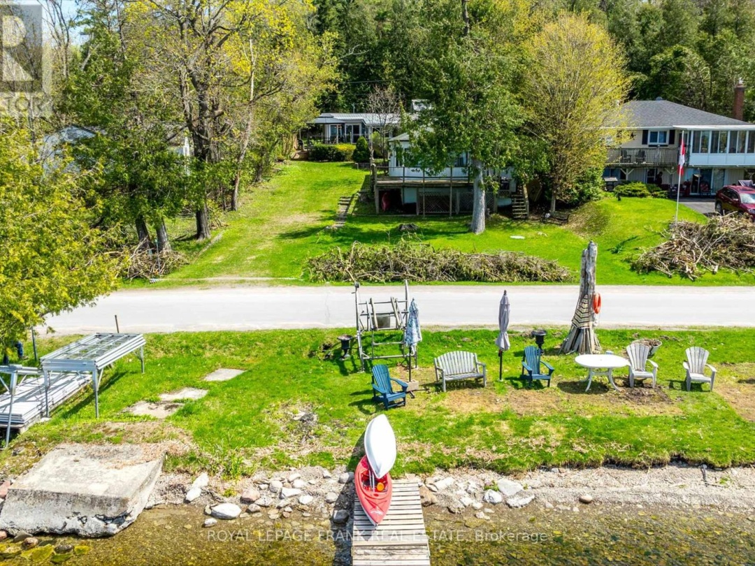 8 DAISY TRAIL, Sturgeon Lake