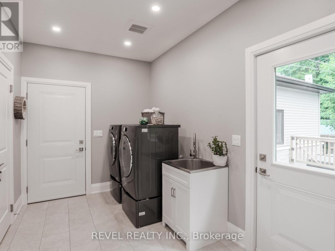 99 KAGAWONG ROAD, 