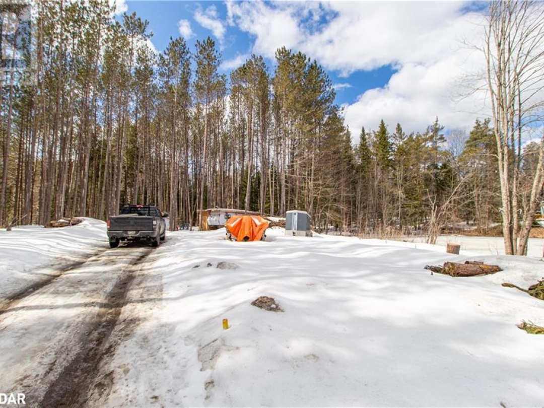 1318 Old North Road, Huntsville