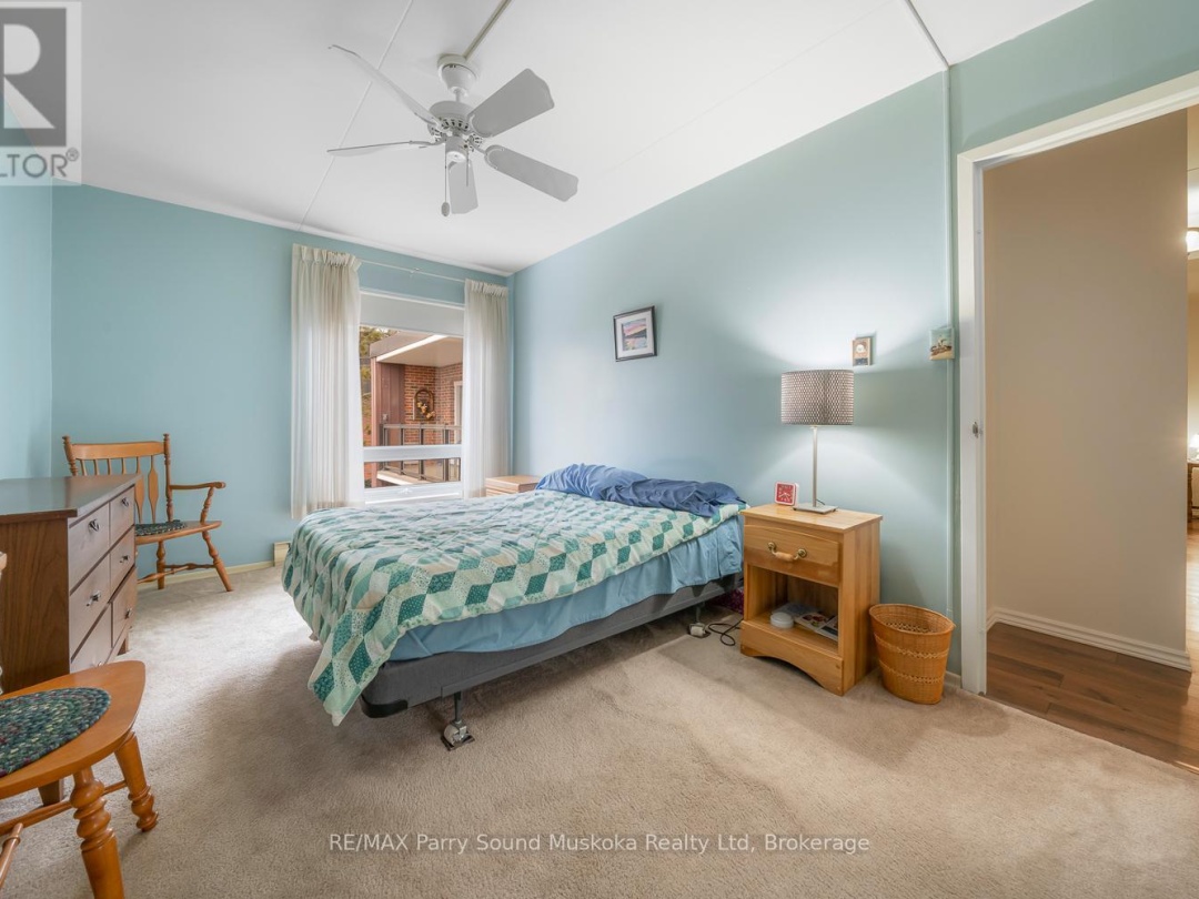 205 100 Beaconview Heights, Parry Sound