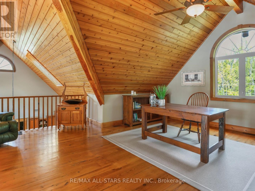 9 Evergreen Way, Little Bald Lake