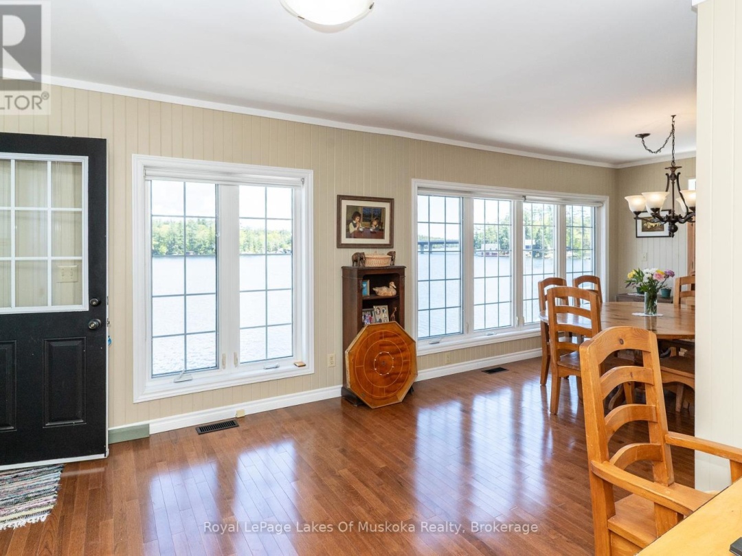 4 1010 Pinedale Road, Gull Lake