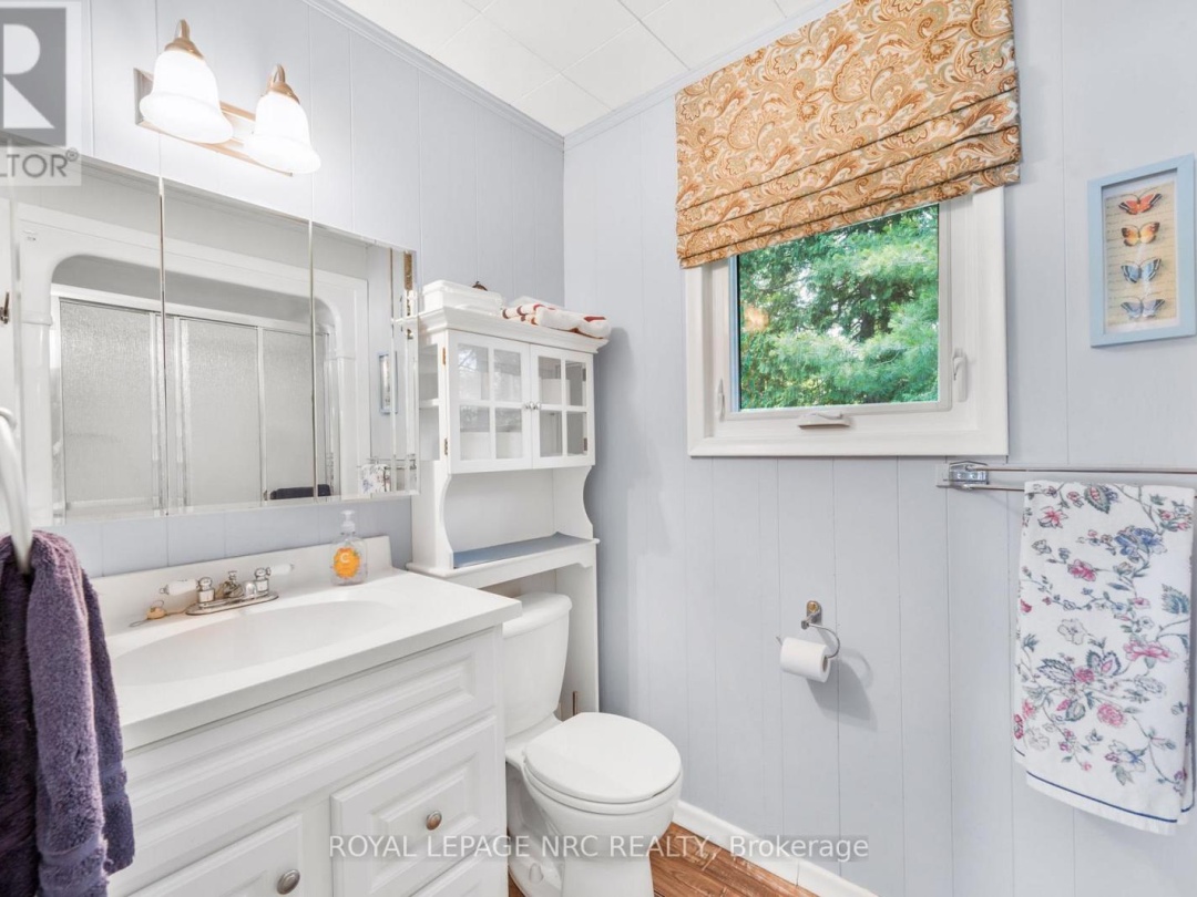 53 Duncombe Drive, Balsam Lake