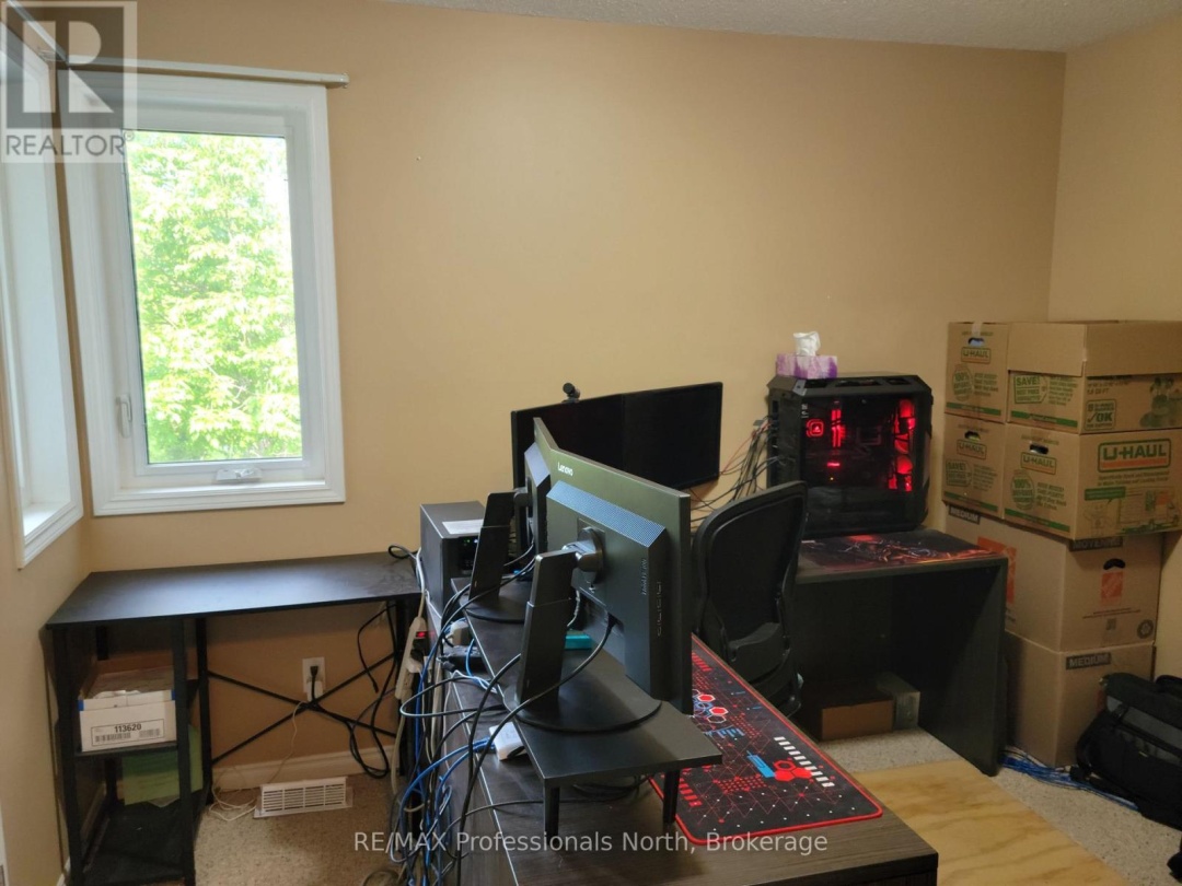 20 1591 Hidden Valley Road, Peninsula Lake