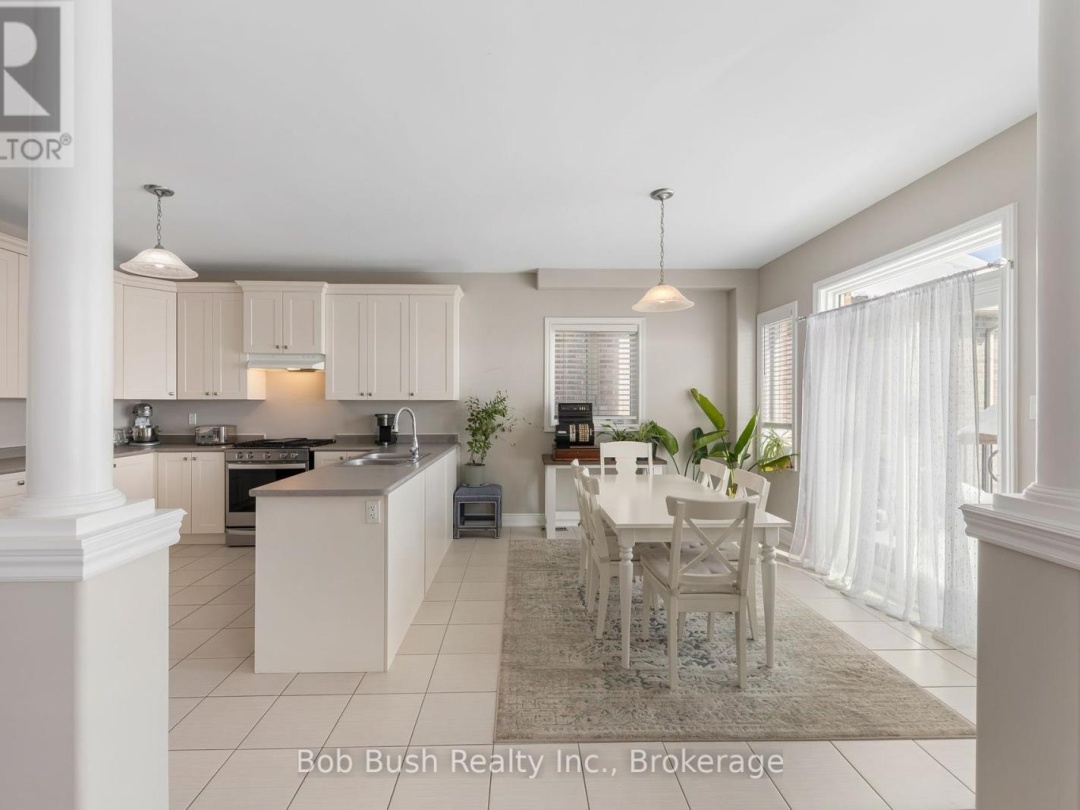 3067 Monarch Drive, Orillia