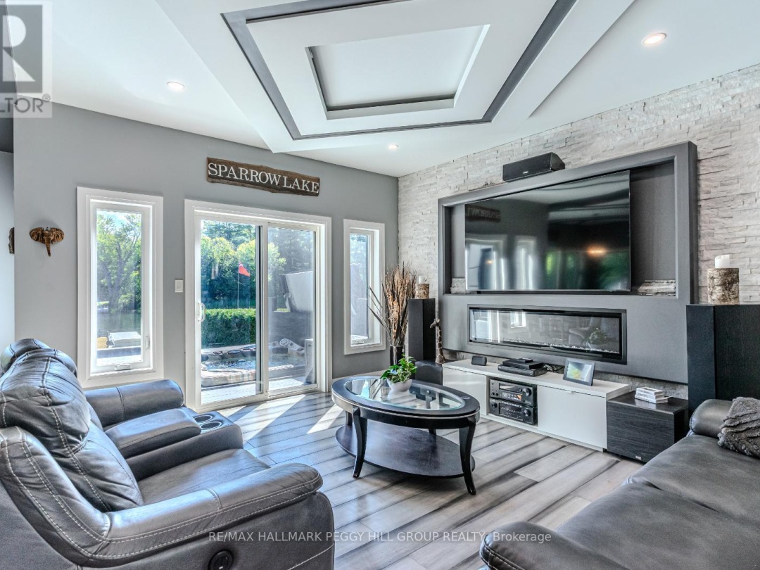 1657 PENINSULA POINT ROAD, 