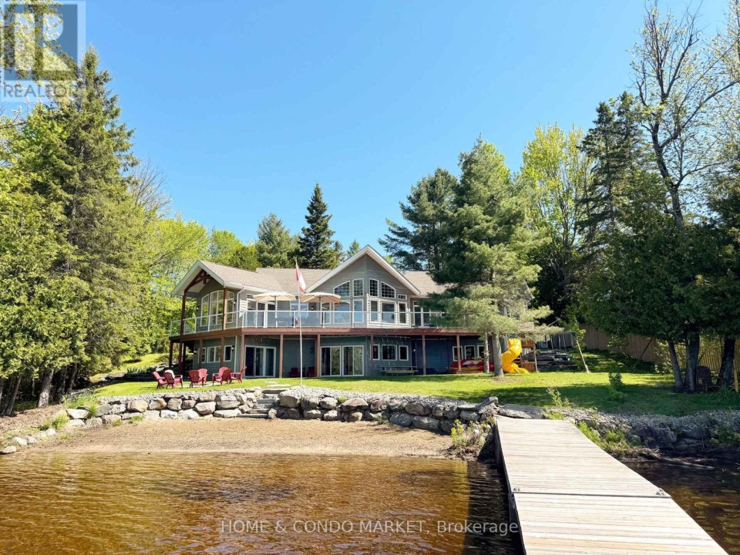 14 Charles Avenue, Manitouwabing Lake