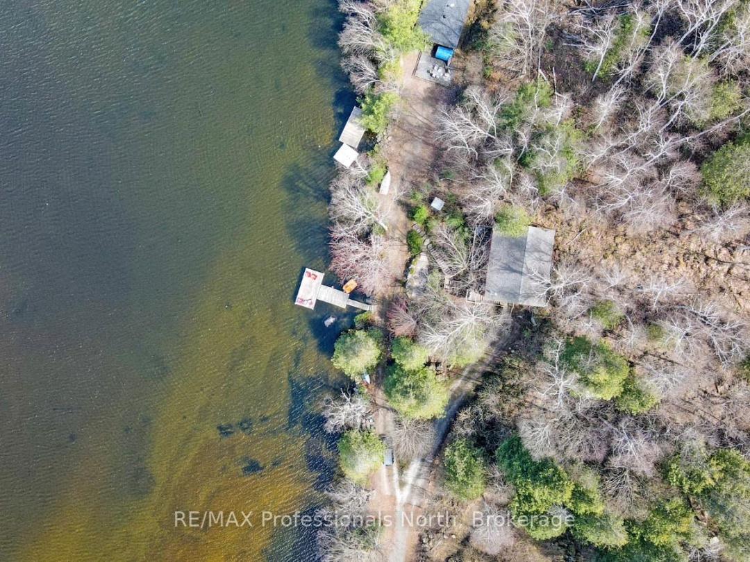 1017 Dunn Road, Haliburton Lake