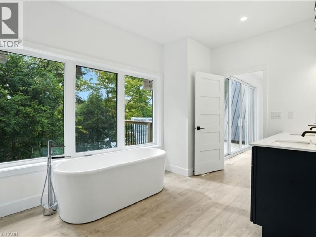 1295 WENONA LAKE Road, 