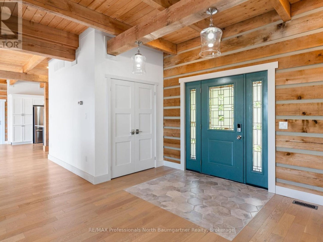 2987 Boice Bradley Road, Redstone Lake