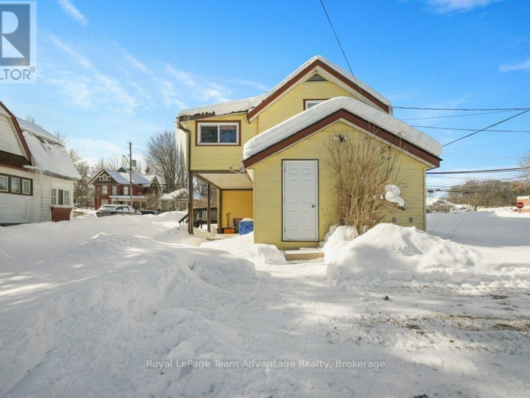 73 Gibson Street, Parry Sound
