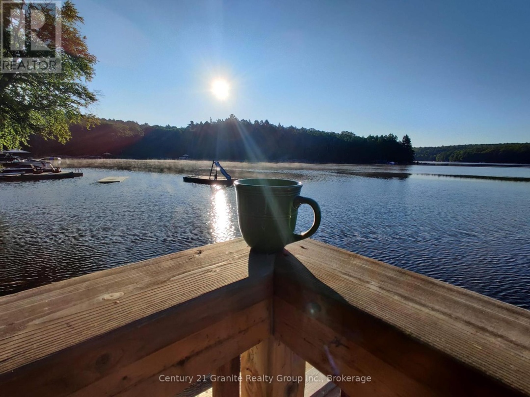 2271 Watts Road, Little Kennisis Lake