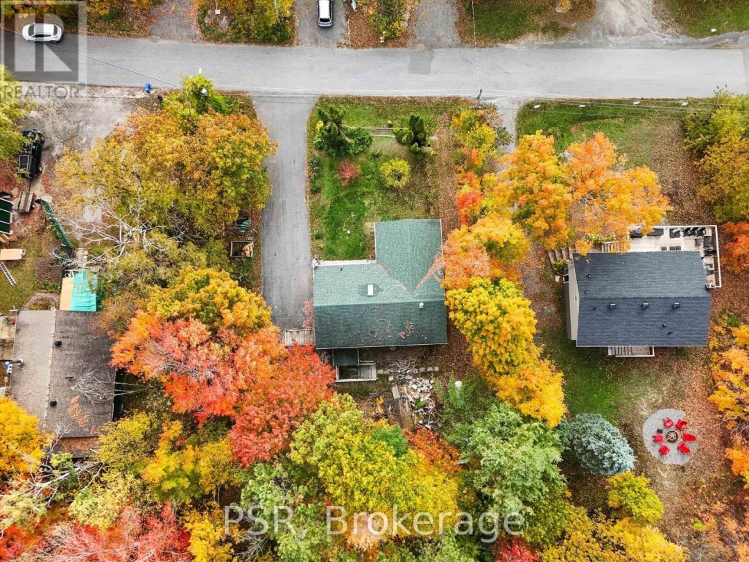 1016 VICTORIA STREET, 