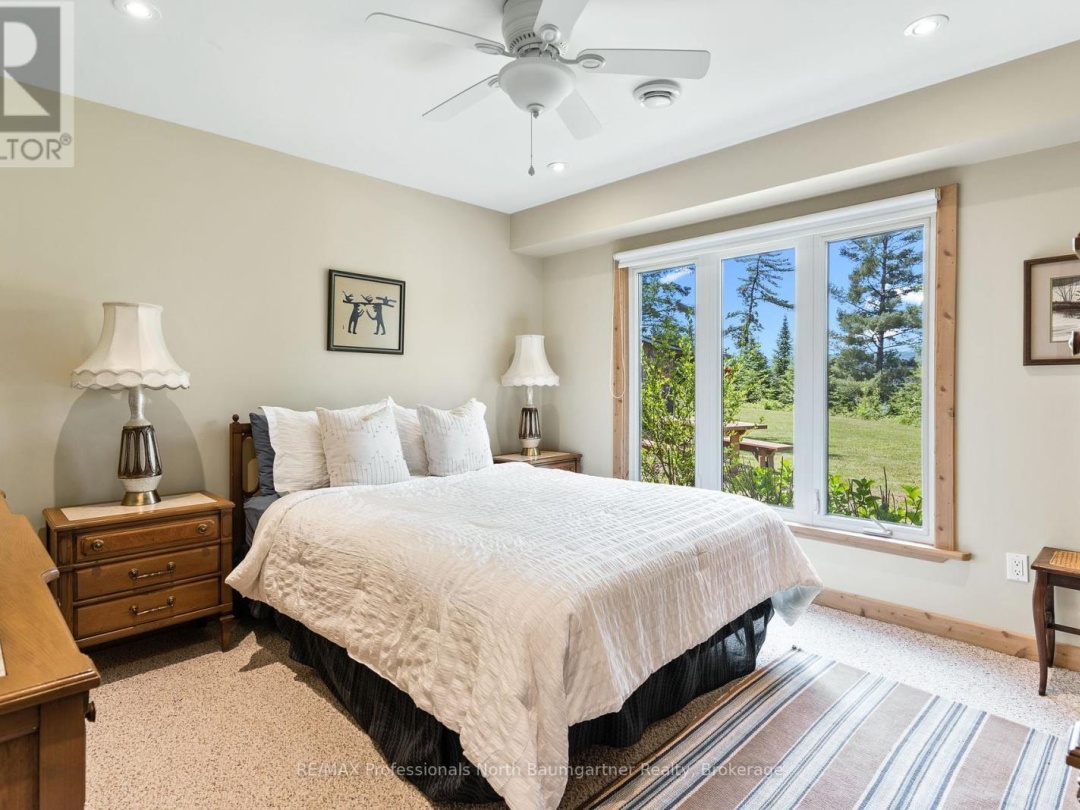 1132 TRAPLINE TRAIL, 