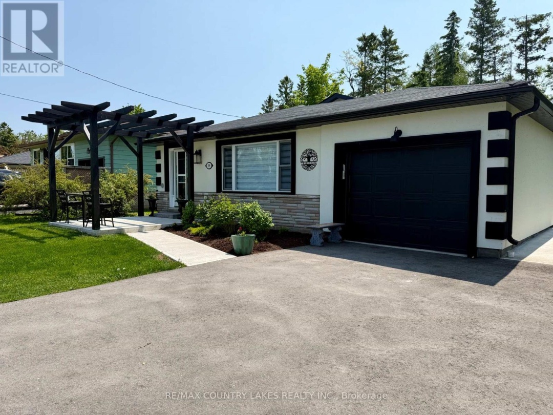 59 Third Street, Lake Simcoe