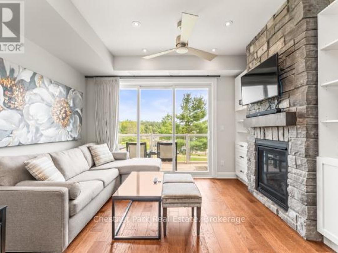 B#206 - 1869 MUSKOKA ROAD 118 HIGHWAY W, 