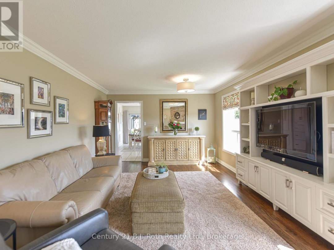 3196 Monarch Drive, Orillia