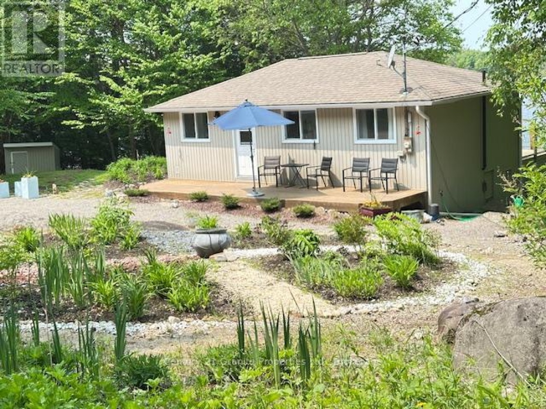 4 TURTLE LANE, 