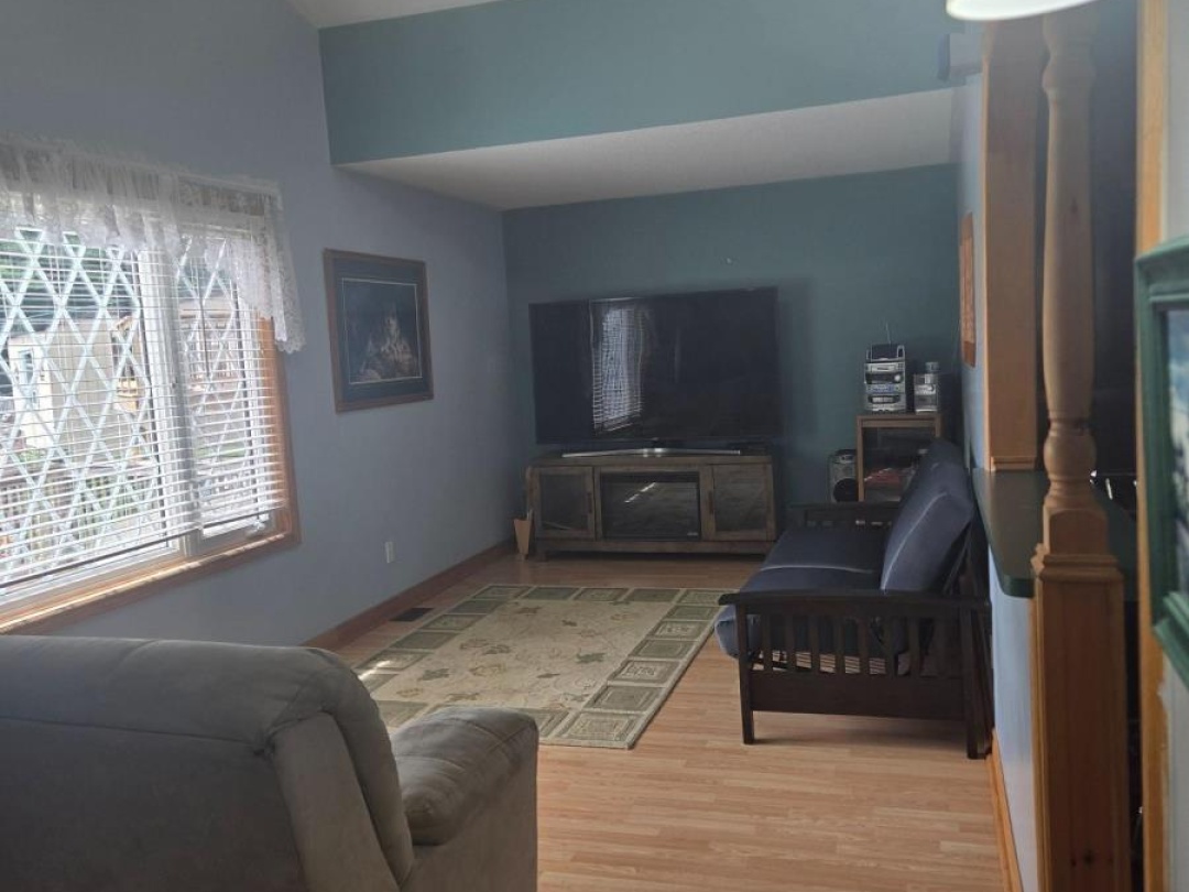 40 1043 Lobo Drive E, Minden Lake