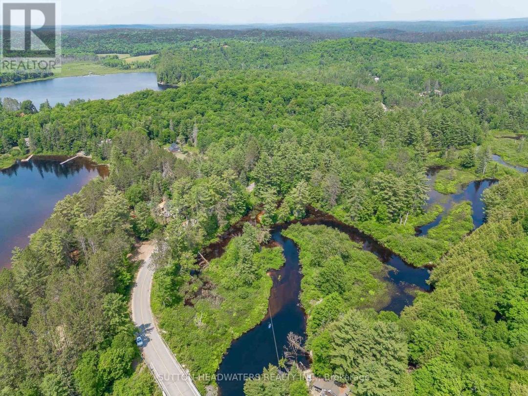 3997 Ravenscliffe Road, Buck Lake