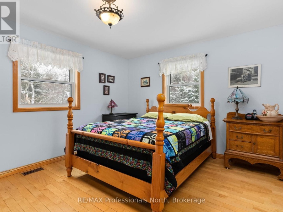 3 2901 Limberlost Road, Tasso Lake
