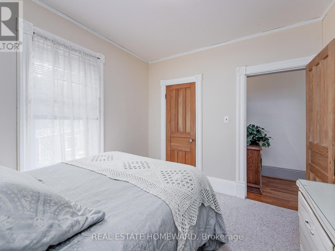 75 PATRICK STREET, Orillia
