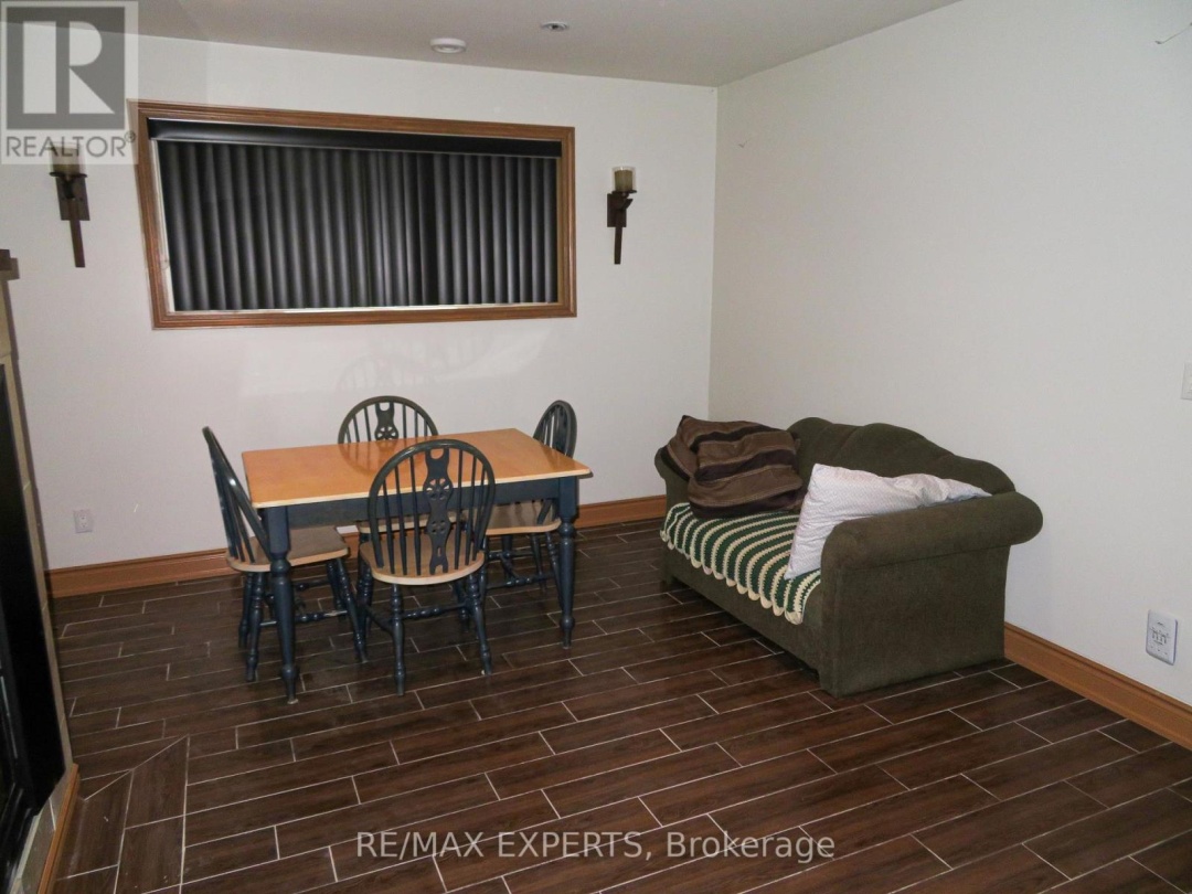 3771 HARRY'S LANE, 