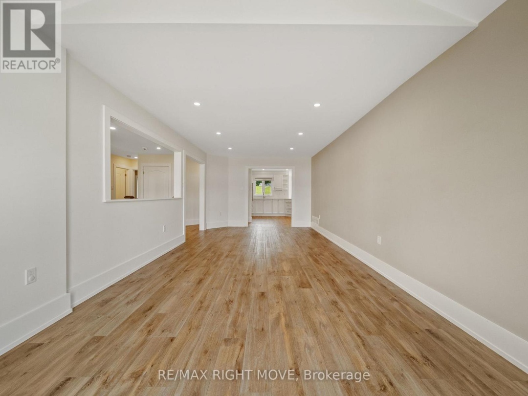 1348 HAWK RIDGE CRESCENT, 
