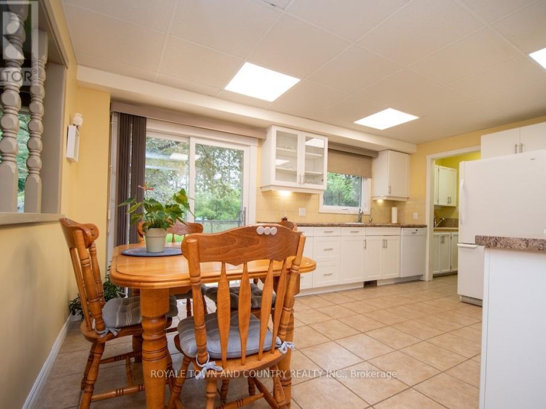 1304 NORTH SHORE ROAD, 