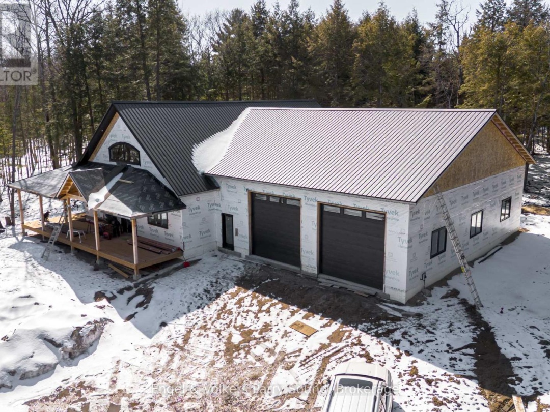 16 Lake Forest Drive, McDougall