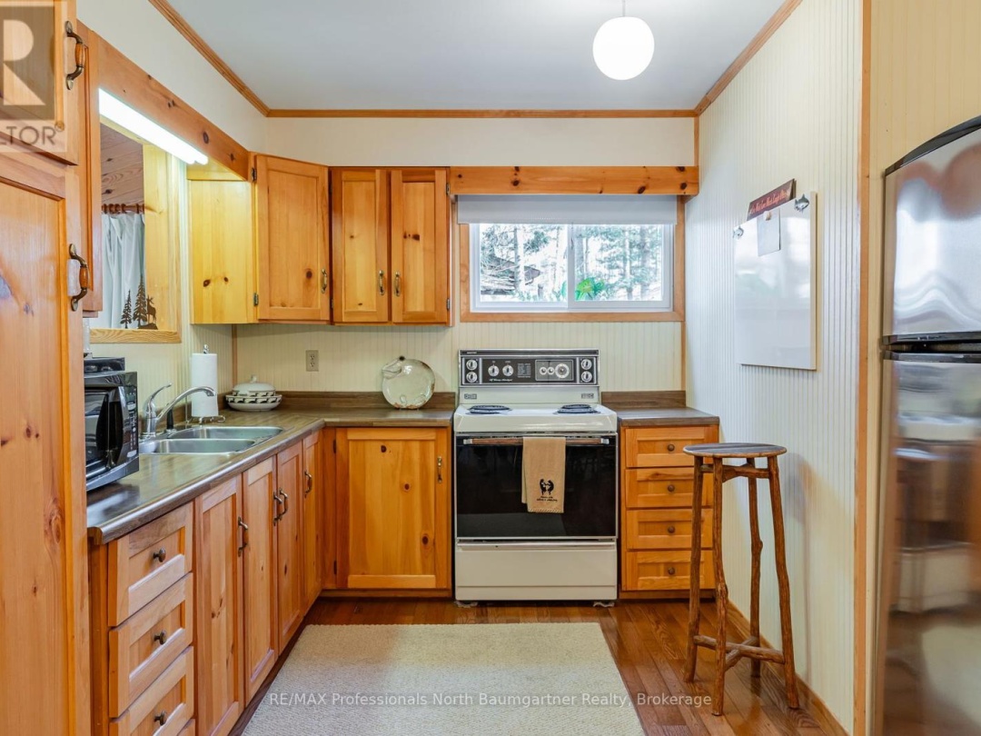 1117 Mink Road, Long Lake