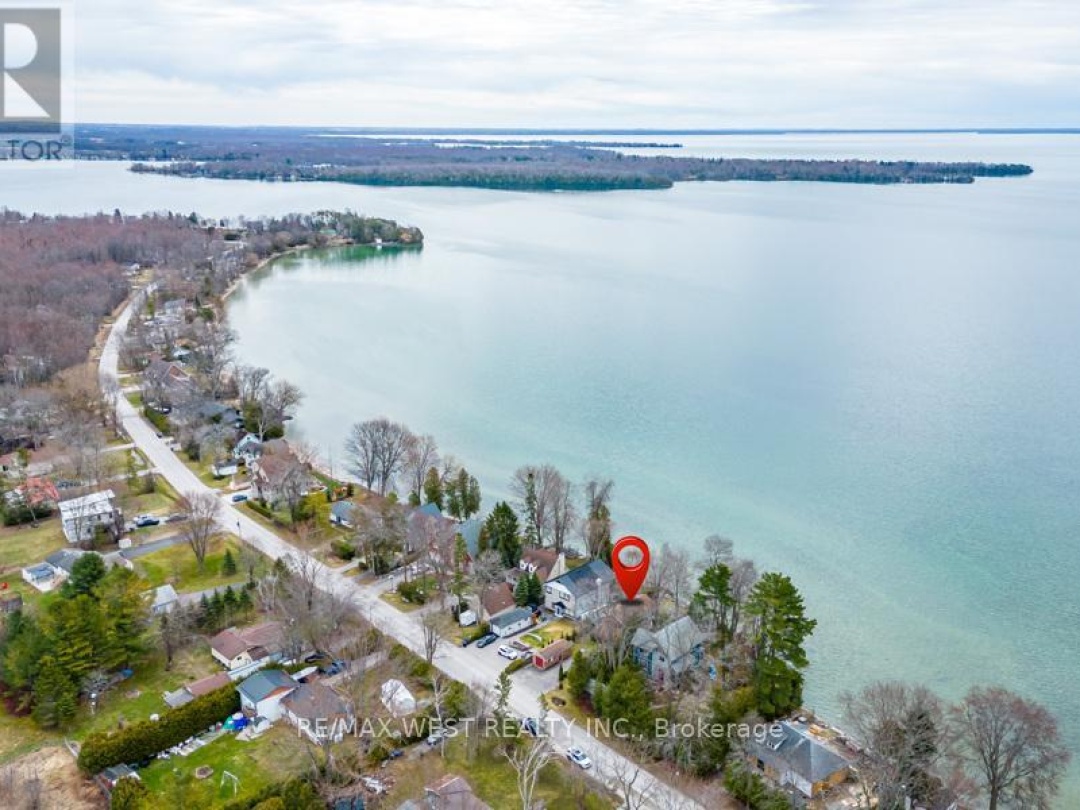 4669 Anderson Avenue, Lake Simcoe