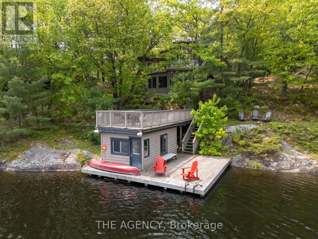 45 PINETREE ROAD, Loon Lake