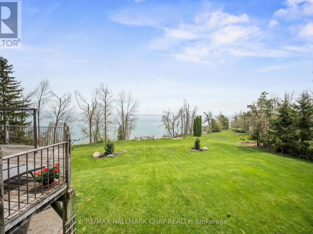 9 BLUERIDGE CRESCENT, Lake Simcoe