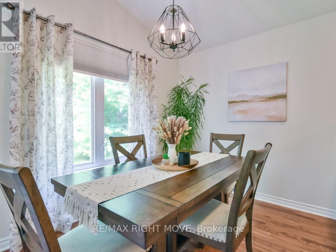 1011 TALBOT TRAIL, 