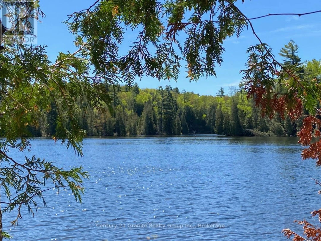 1037 ROTUNDA DRIVE, Contau Lake