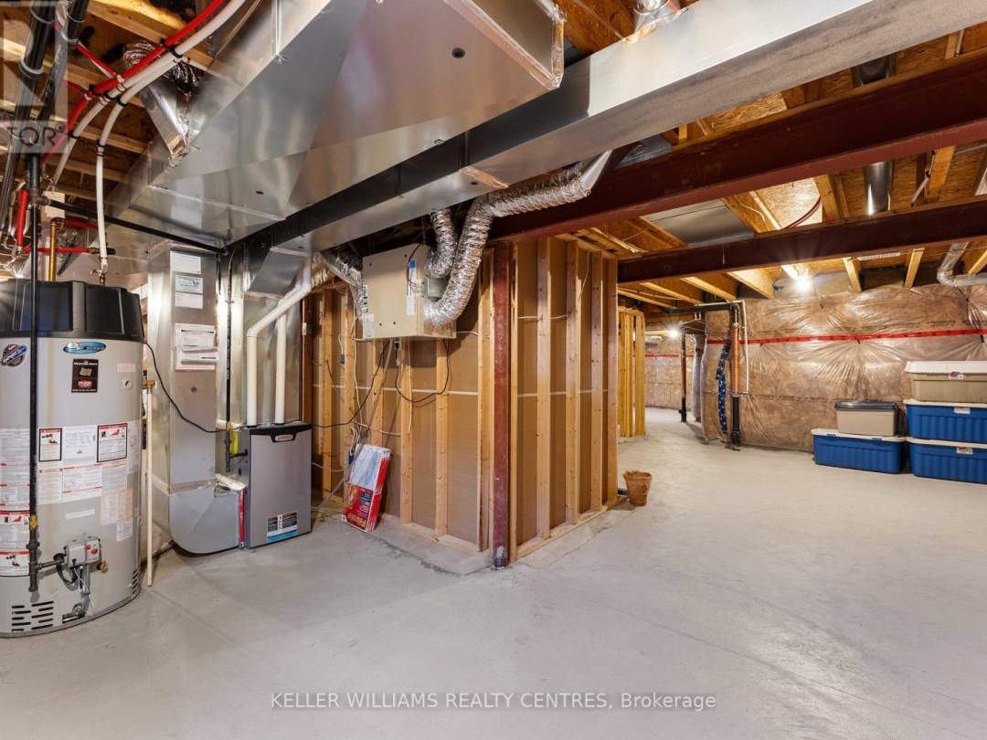 25 WINDSONG CRESCENT, 