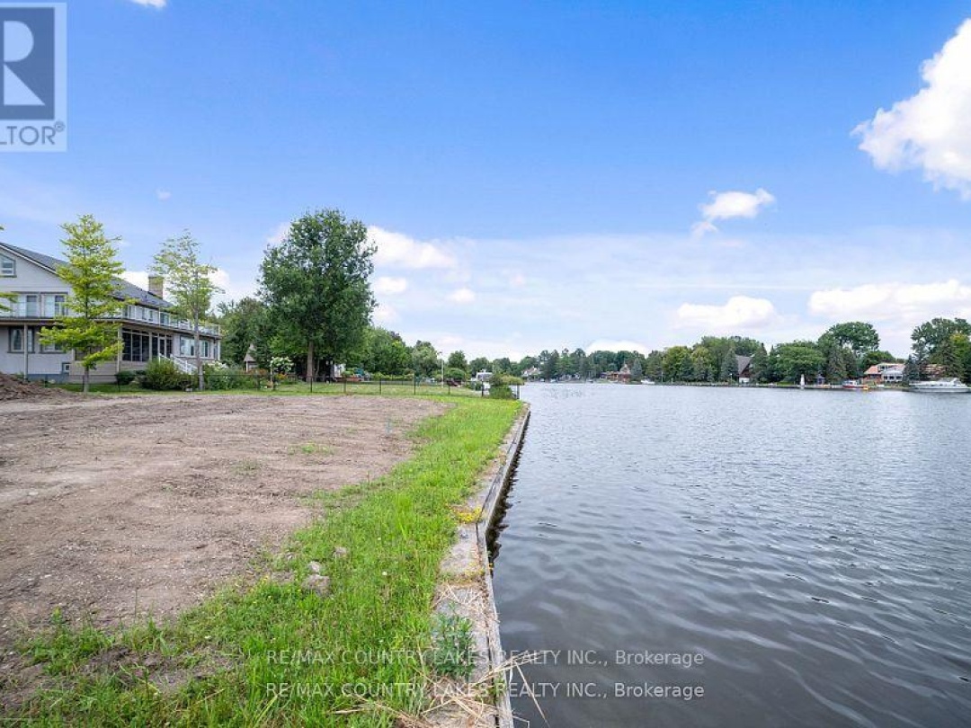 41 PARADISE BOULEVARD, 